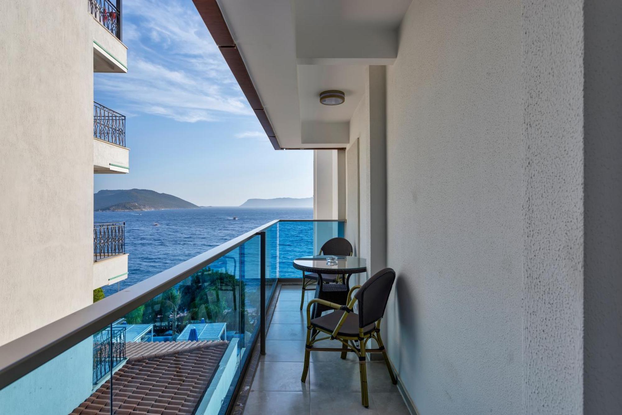 Sea View Hotel Kaş Bilik gambar