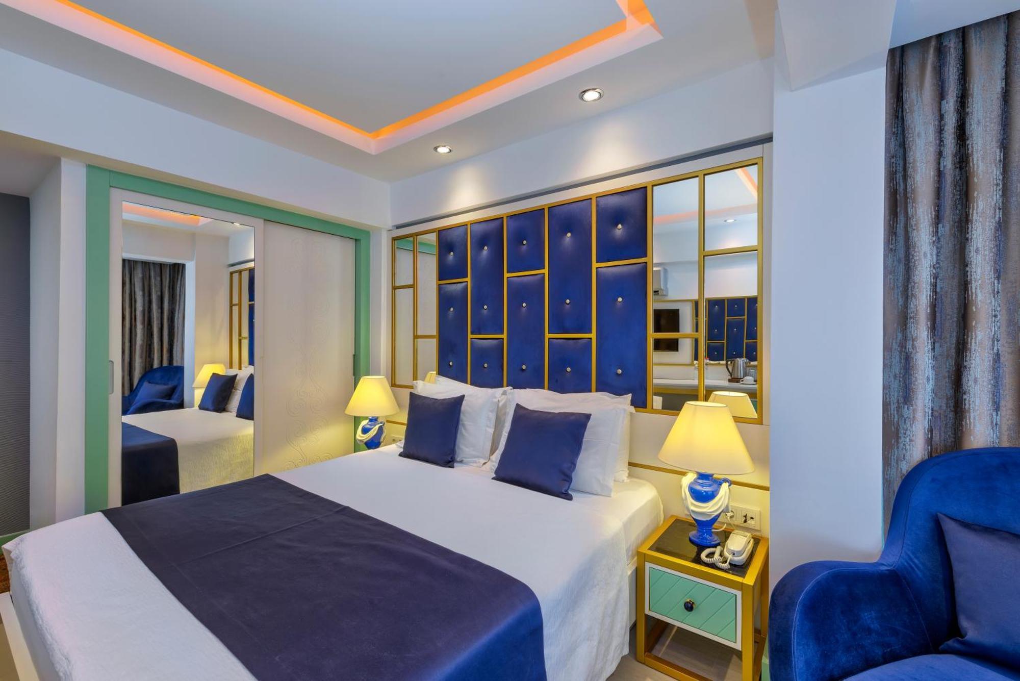 Sea View Hotel Kaş Bilik gambar